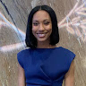 Meet your Posher, Janisha